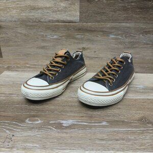 Very G Driana Gray Canvas Sneaker Women's Size 6